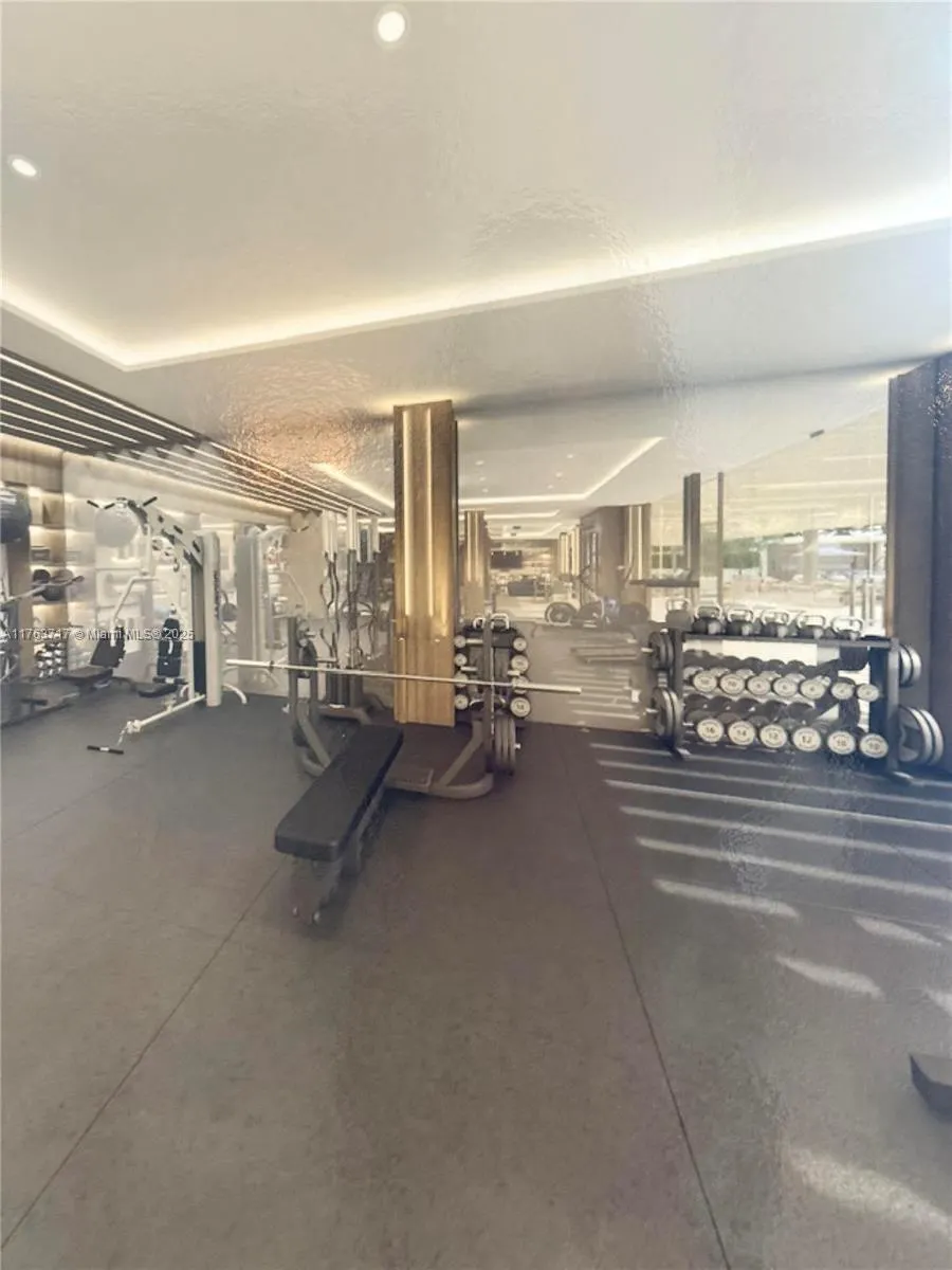 10185 Collins Ave, #308