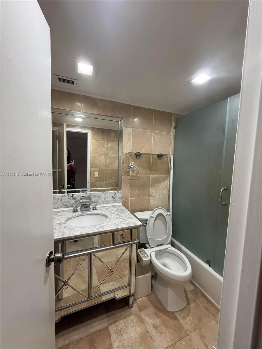 10185 Collins Ave, #308