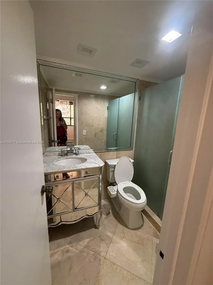 10185 Collins Ave, #308