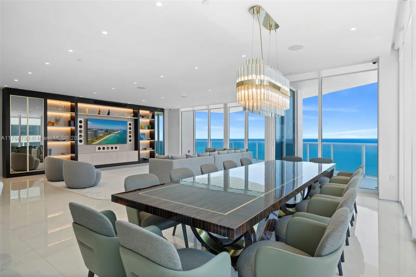 10225 Collins Ave, #1402