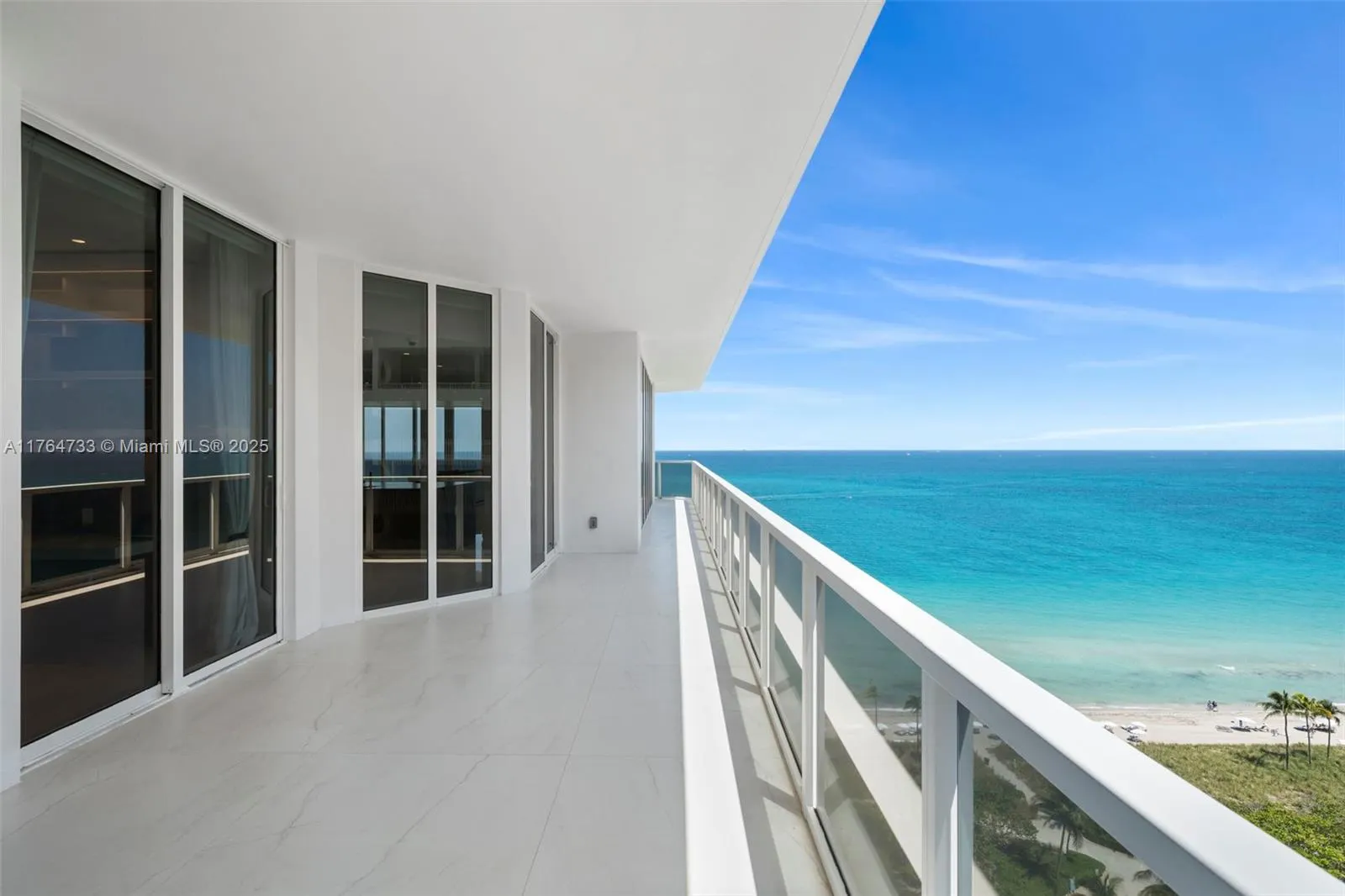10225 Collins Ave, #1402