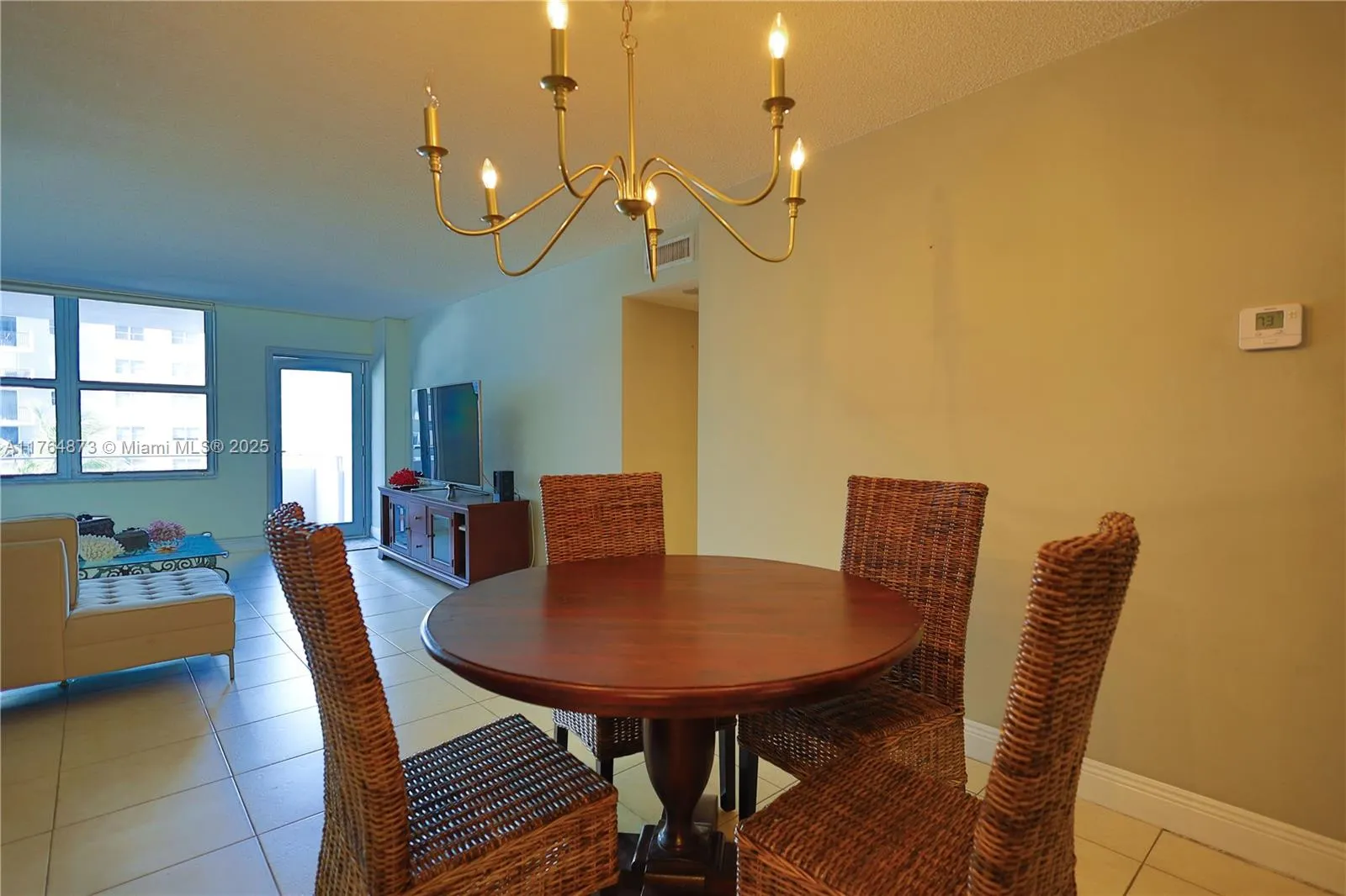 9225 Collins Ave, #503