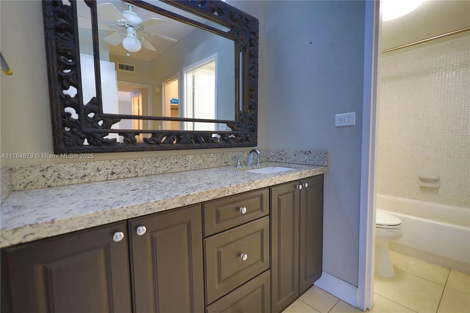 9225 Collins Ave, #503