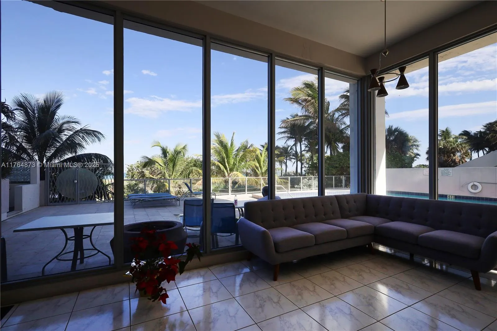 9225 Collins Ave, #503