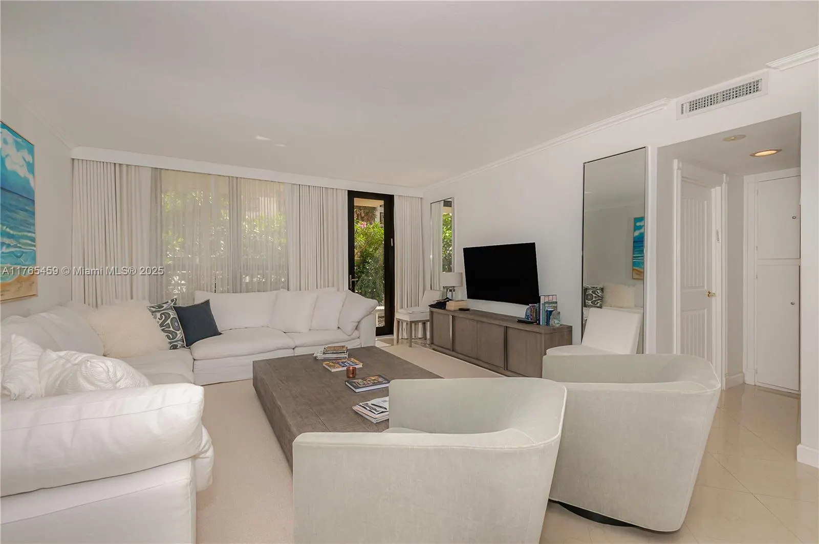 10185 Collins Ave, #212