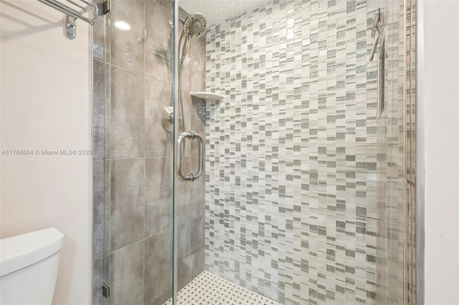 4054 Rexford C, #4054