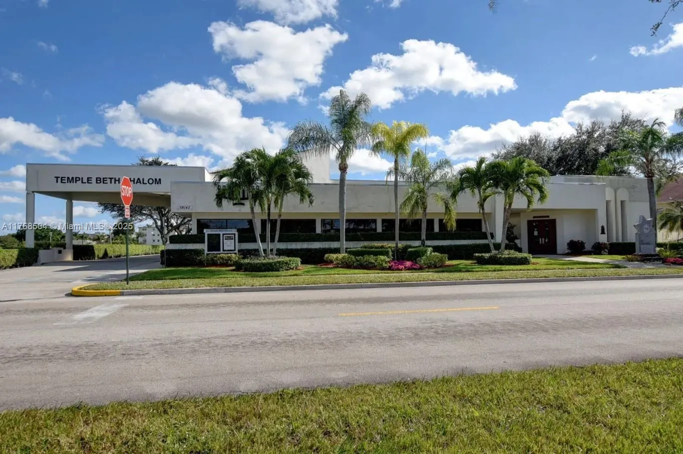 4054 Rexford C, #4054