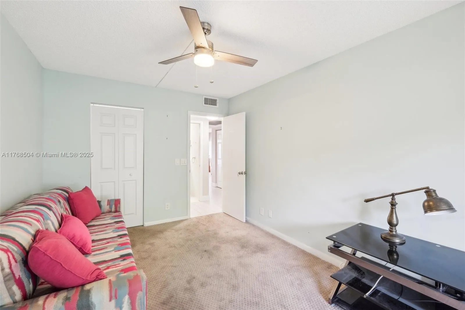 4054 Rexford C, #4054