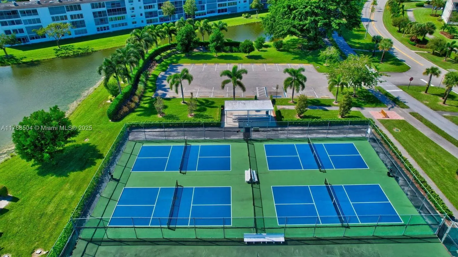 4054 Rexford C, #4054