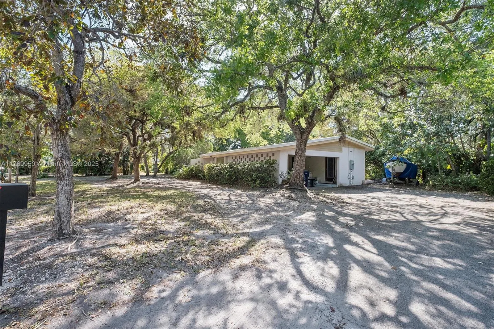 11600 SW 69th Ct