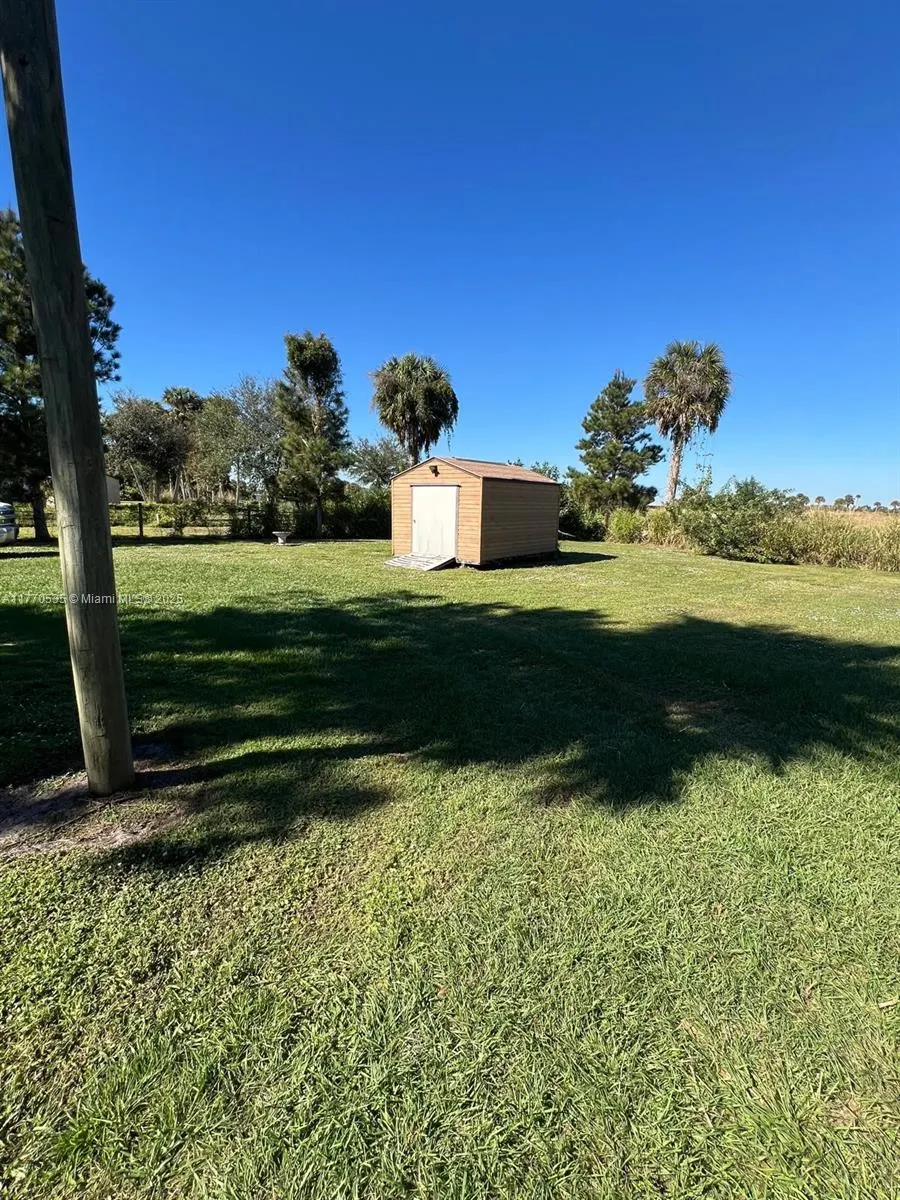 15581 E State Road 78
