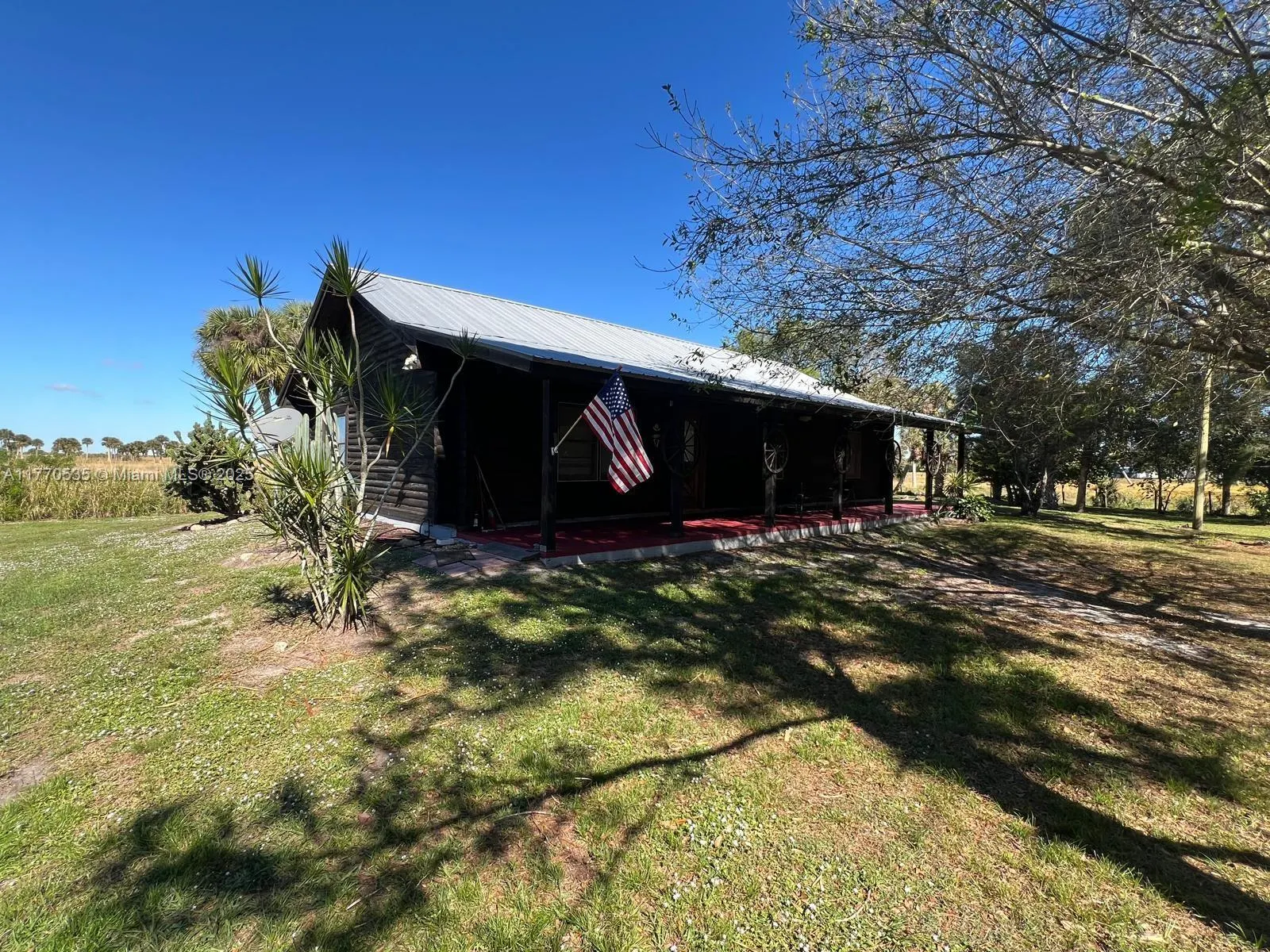 15581 E State Road 78