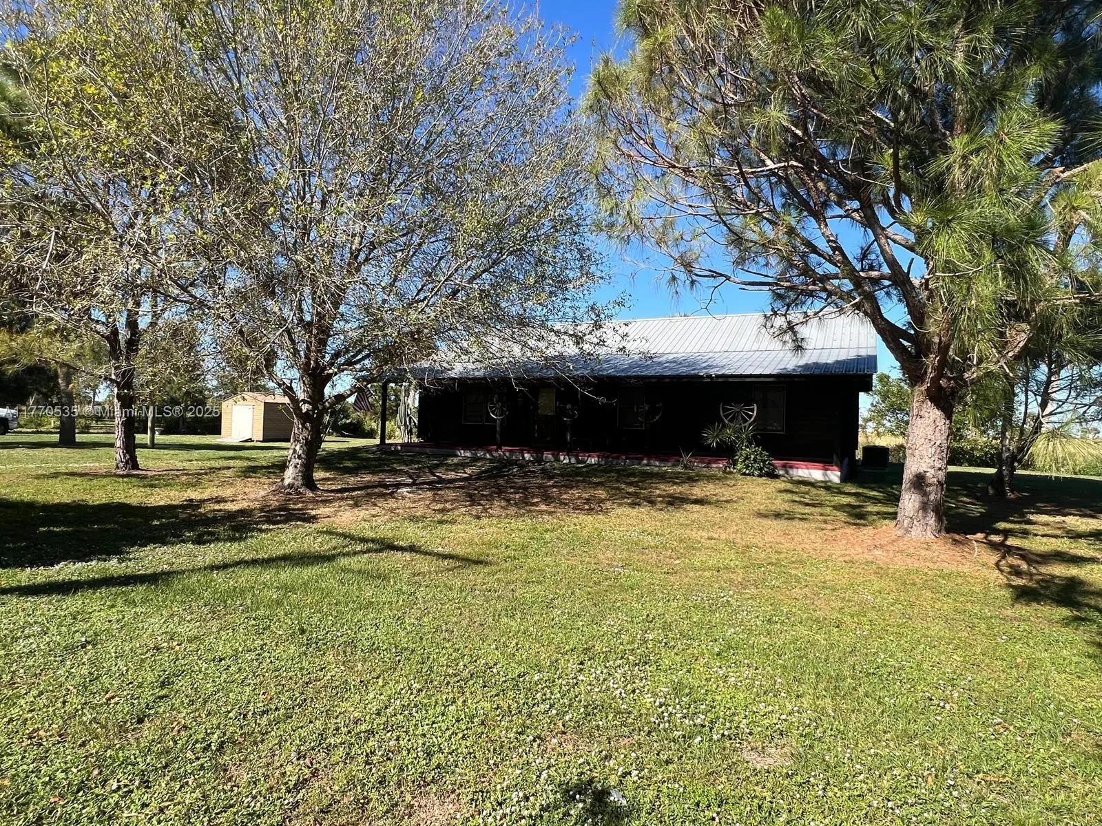15581 E State Road 78