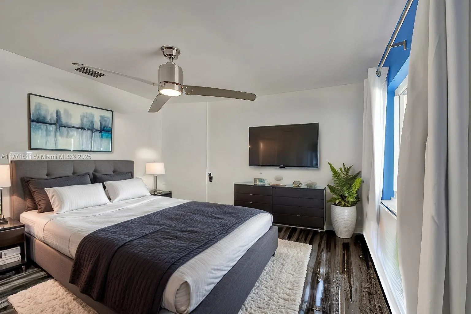1441 NW 10