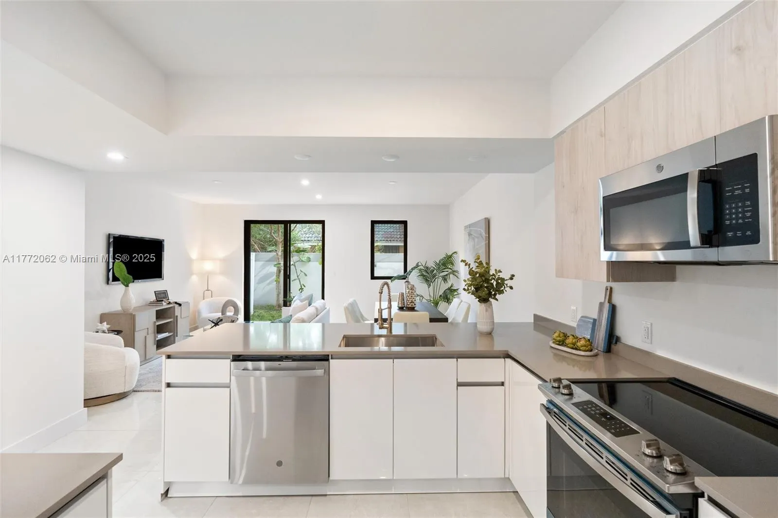 5505 W Oak Way, #5505