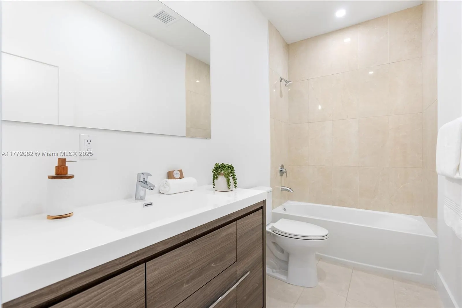 5505 W Oak Way, #5505