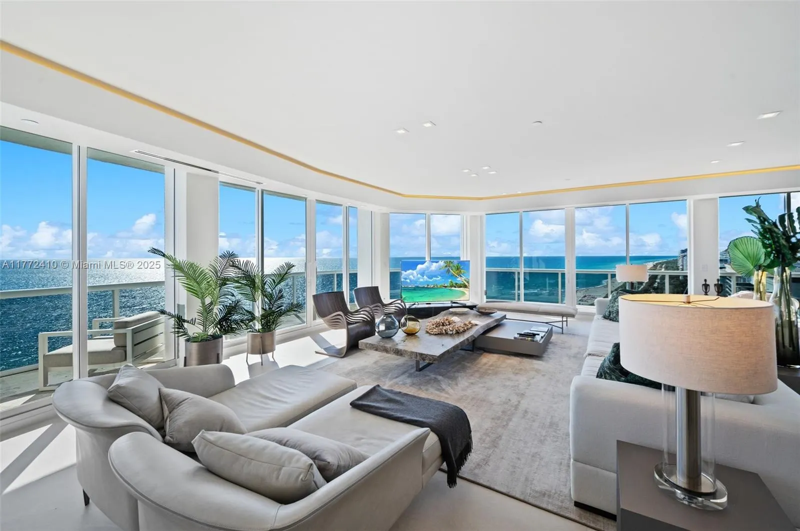 9601 Collins Ave, #1506
