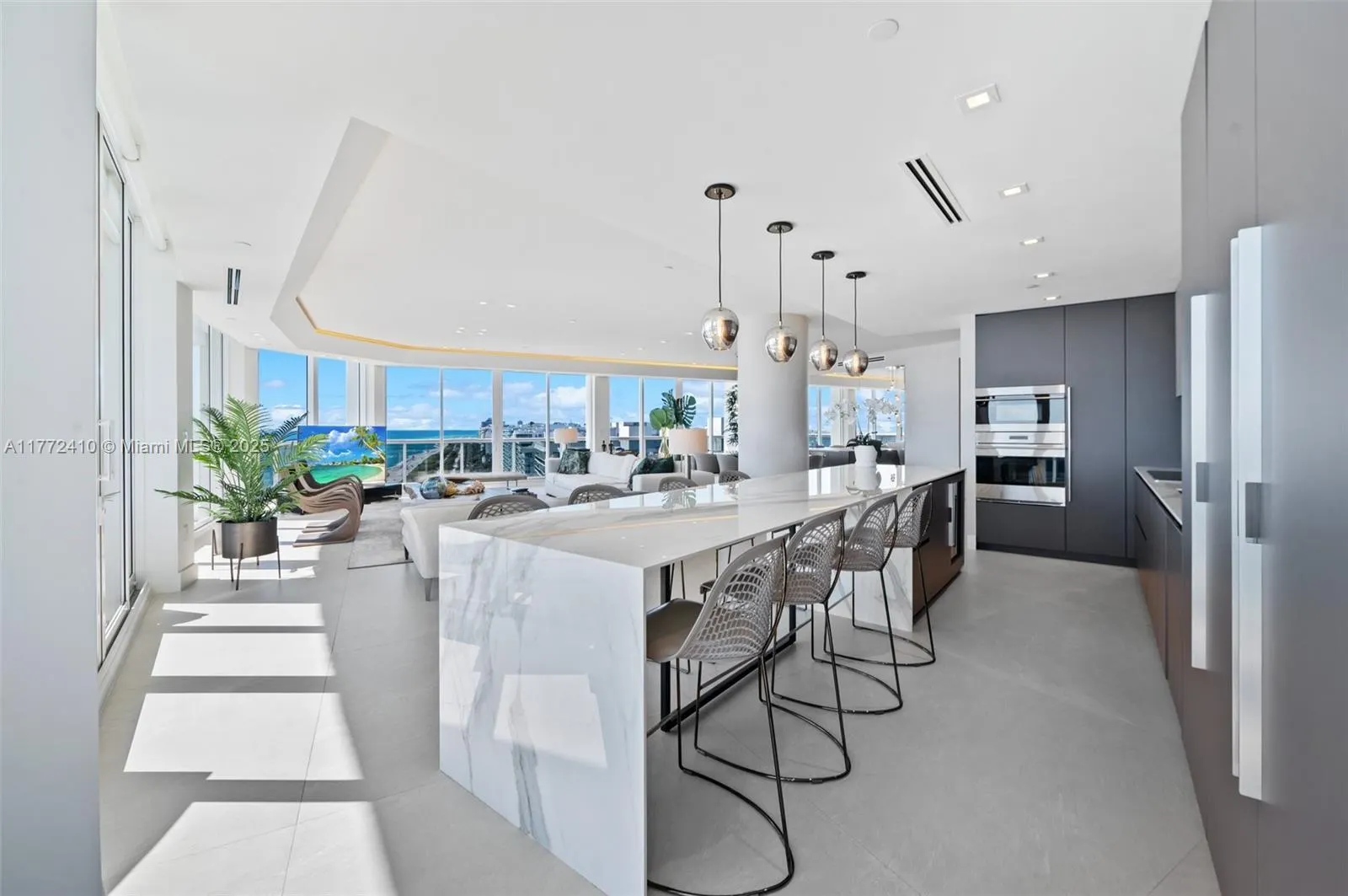 9601 Collins Ave, #1506