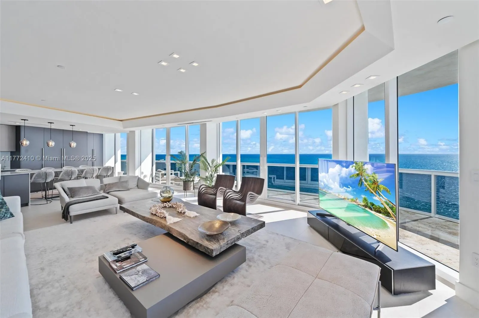 9601 Collins Ave, #1506