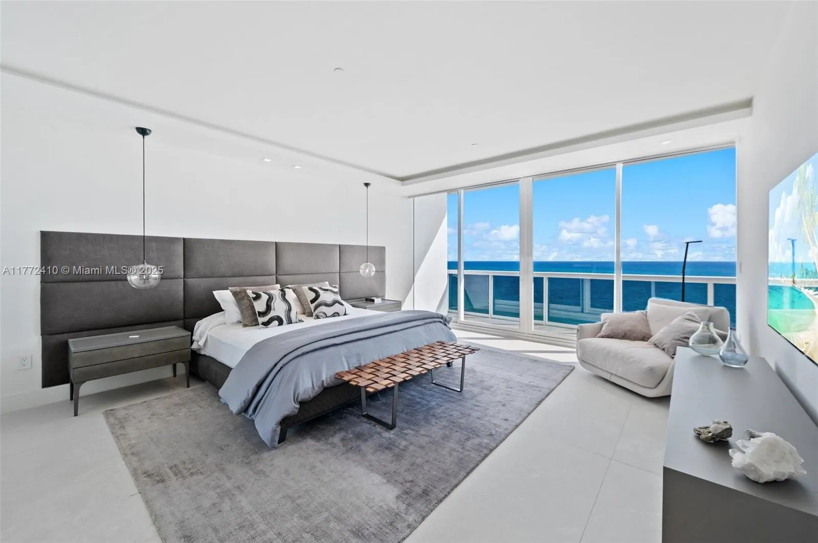 9601 Collins Ave, #1506