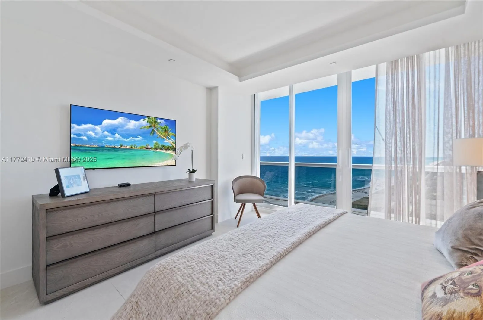 9601 Collins Ave, #1506
