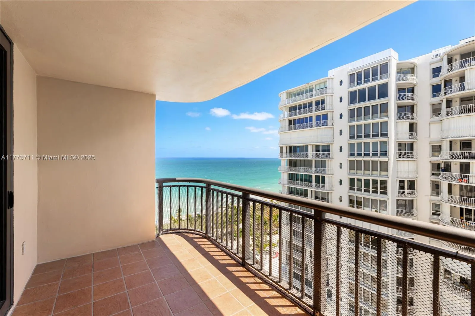 10175 Collins Ave, #Doubl1401/1402(4706 sqft)