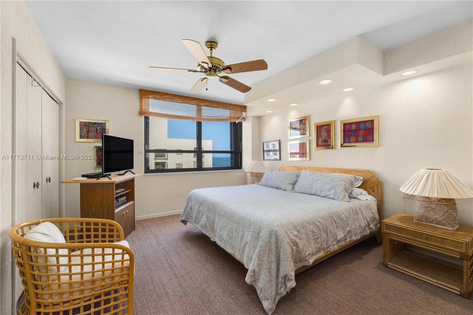 10175 Collins Ave, #Doubl1401/1402(4706 sqft)