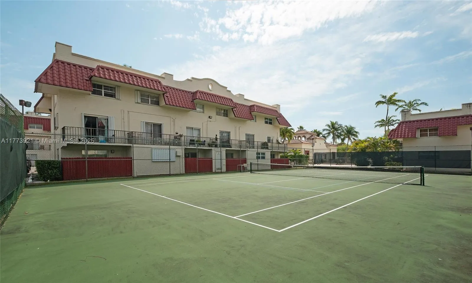 6709 N Kendall Dr, #227