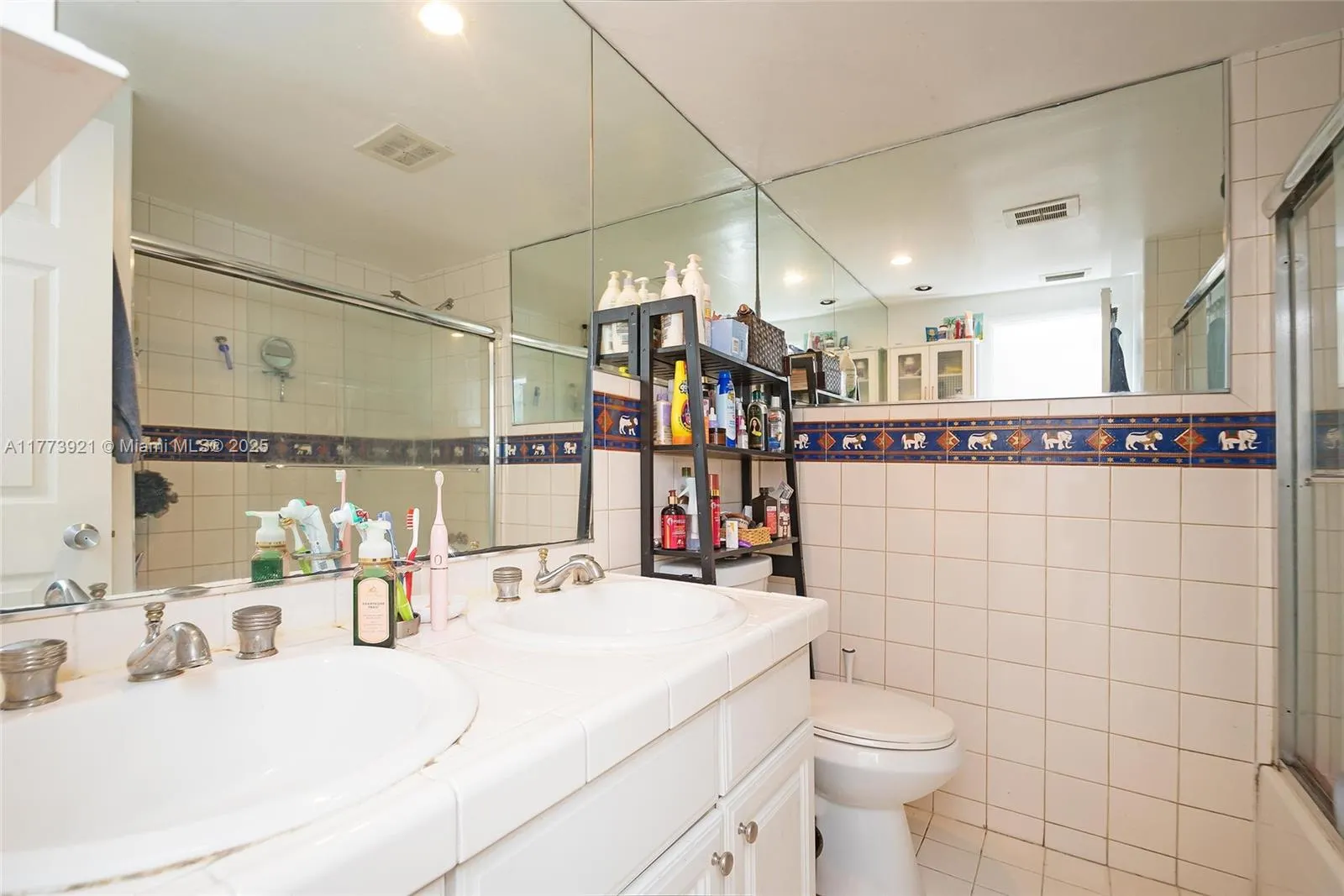6709 N Kendall Dr, #227