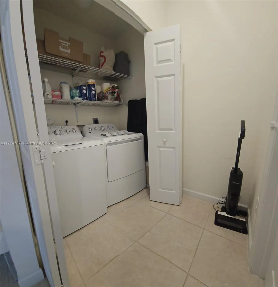3387 W 106, #3387