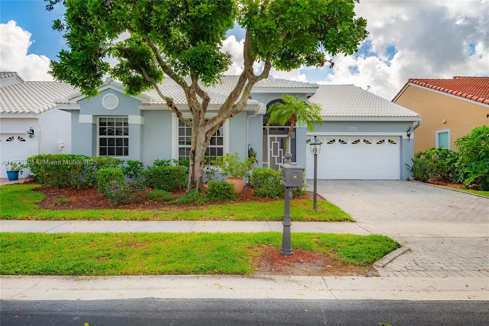 23274 Alora Dr