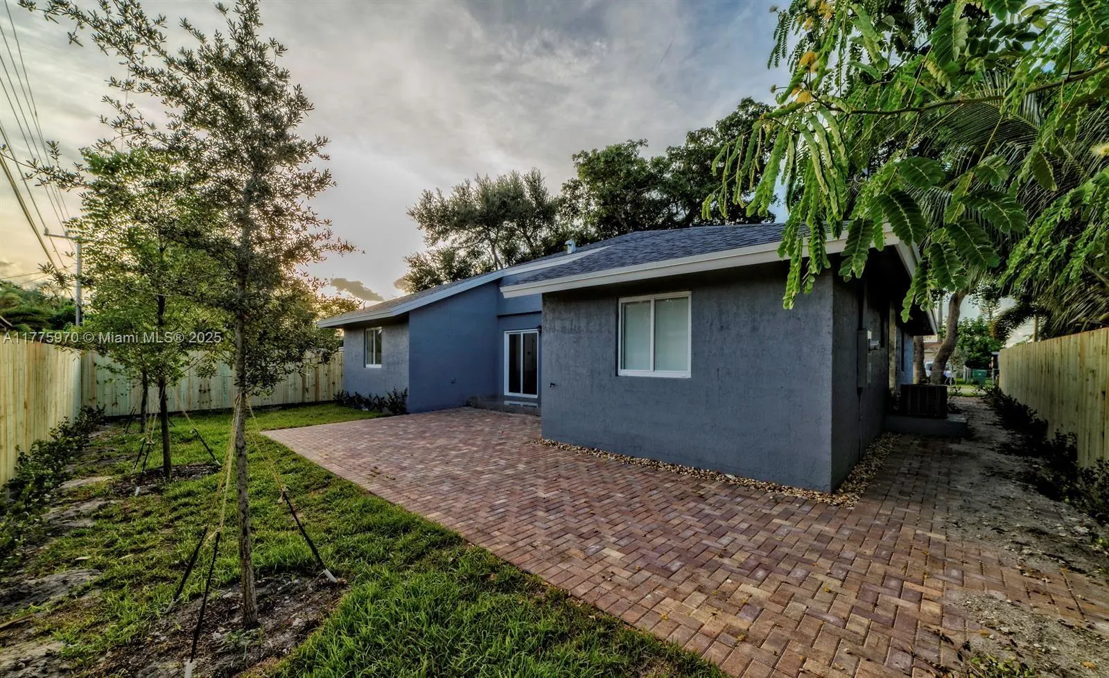 4070 SW 49th Ct