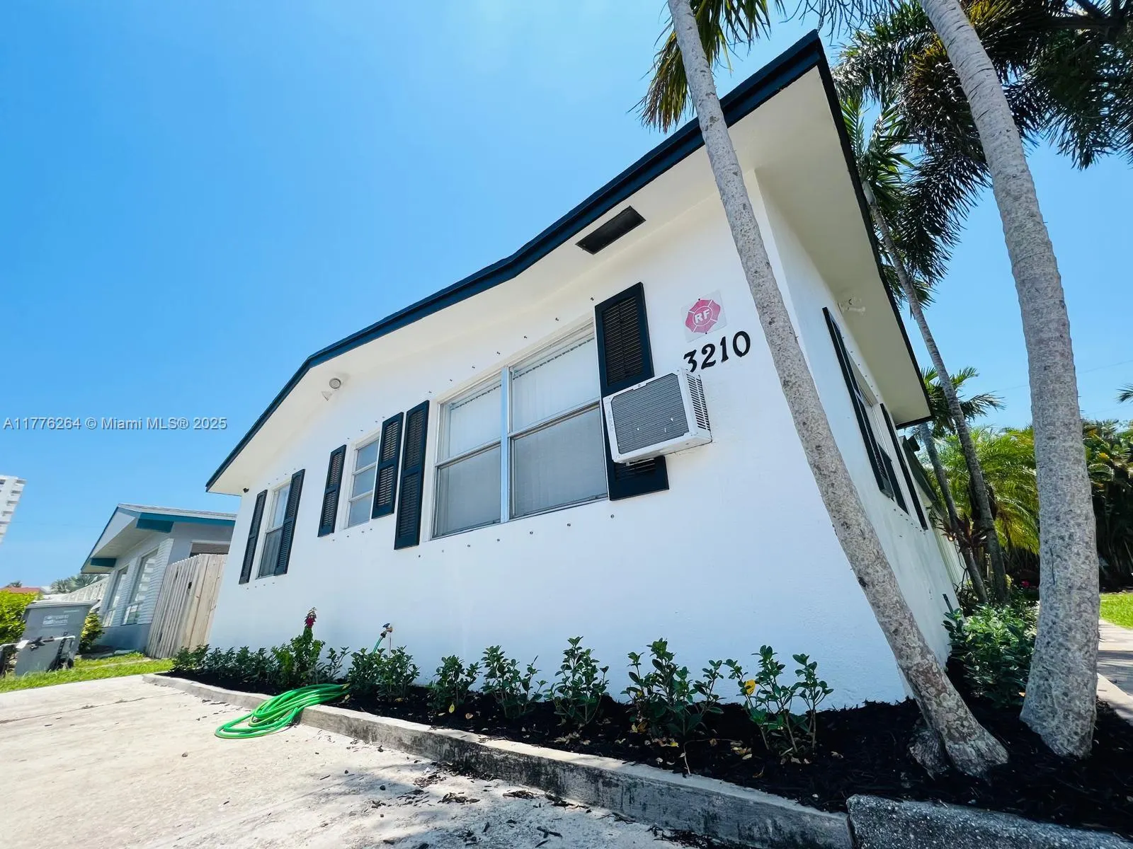 3208 Canal Dr, #2
