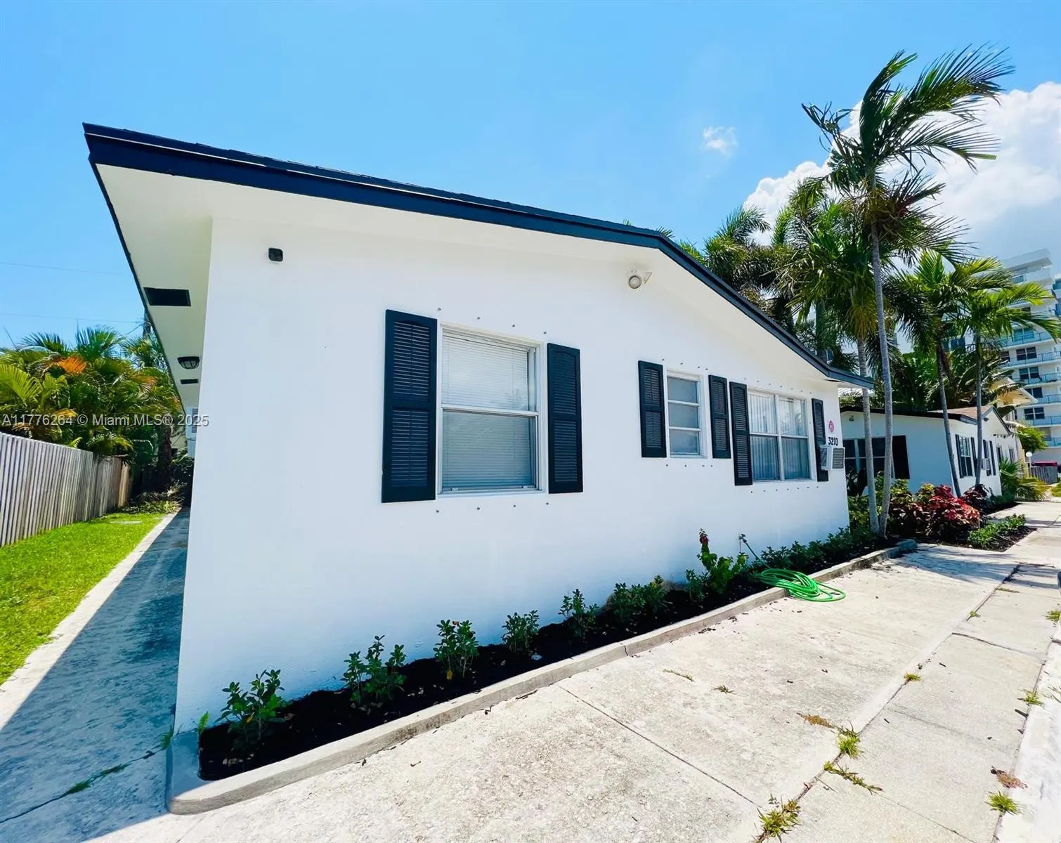 3208 Canal Dr, #2