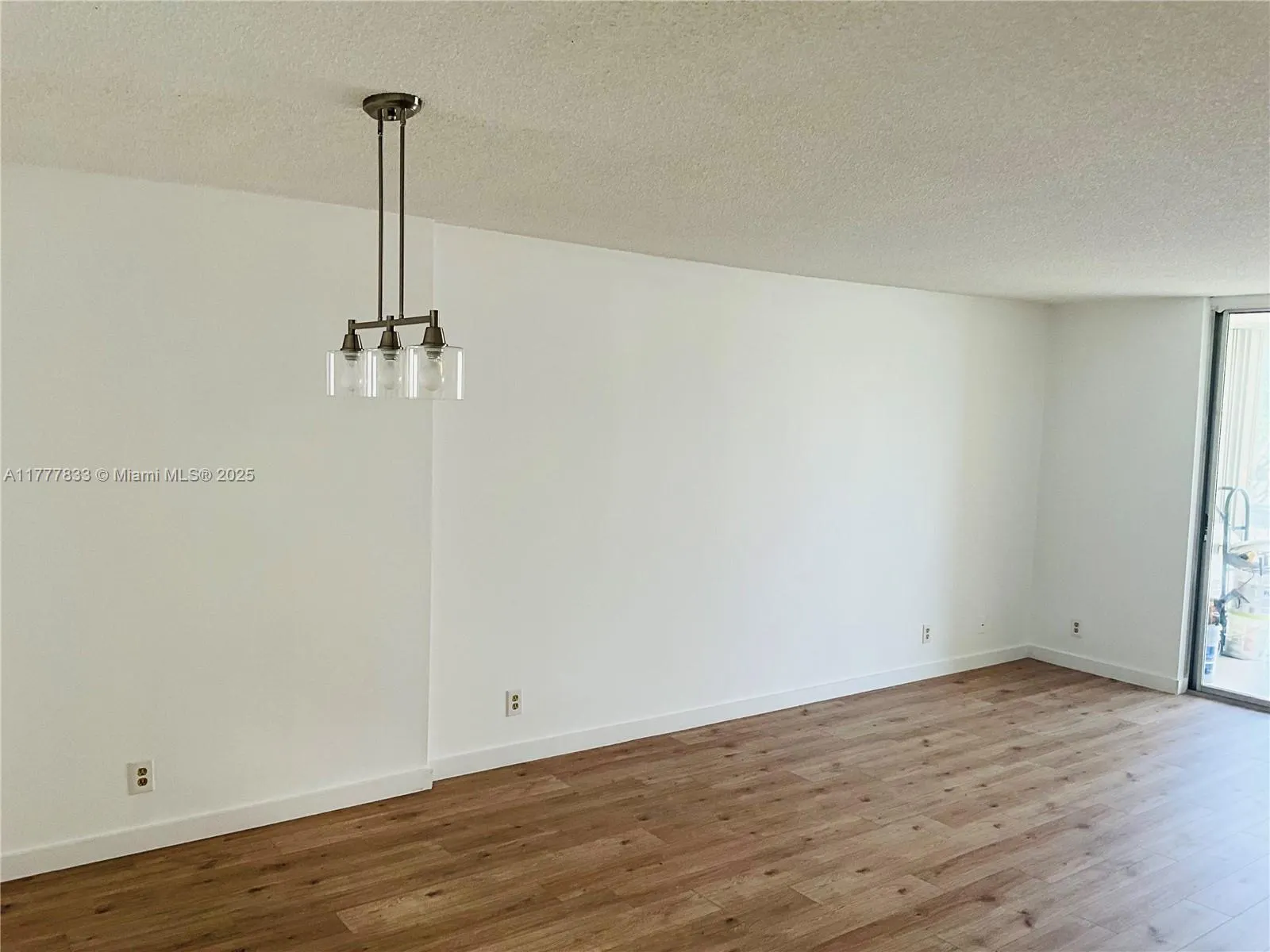 201 SE 11th Ter, #302