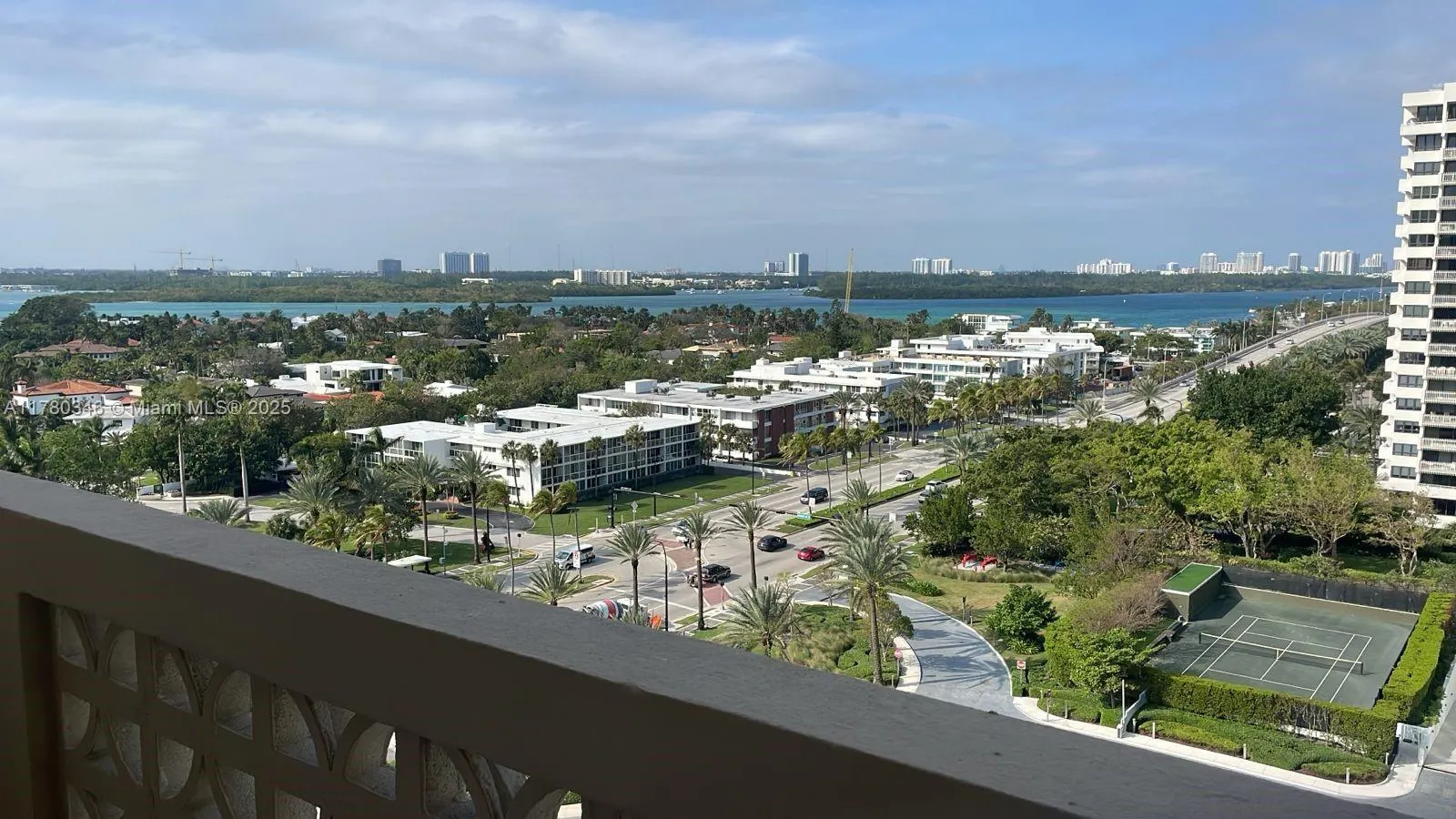 10185 Collins Ave, #1402