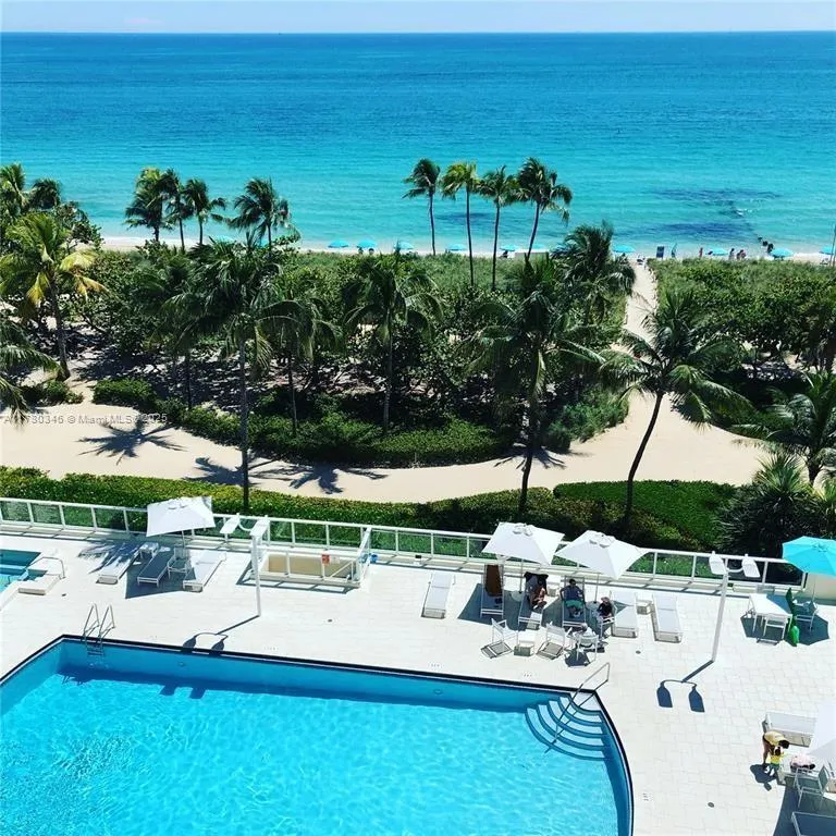 10185 Collins Ave, #1402