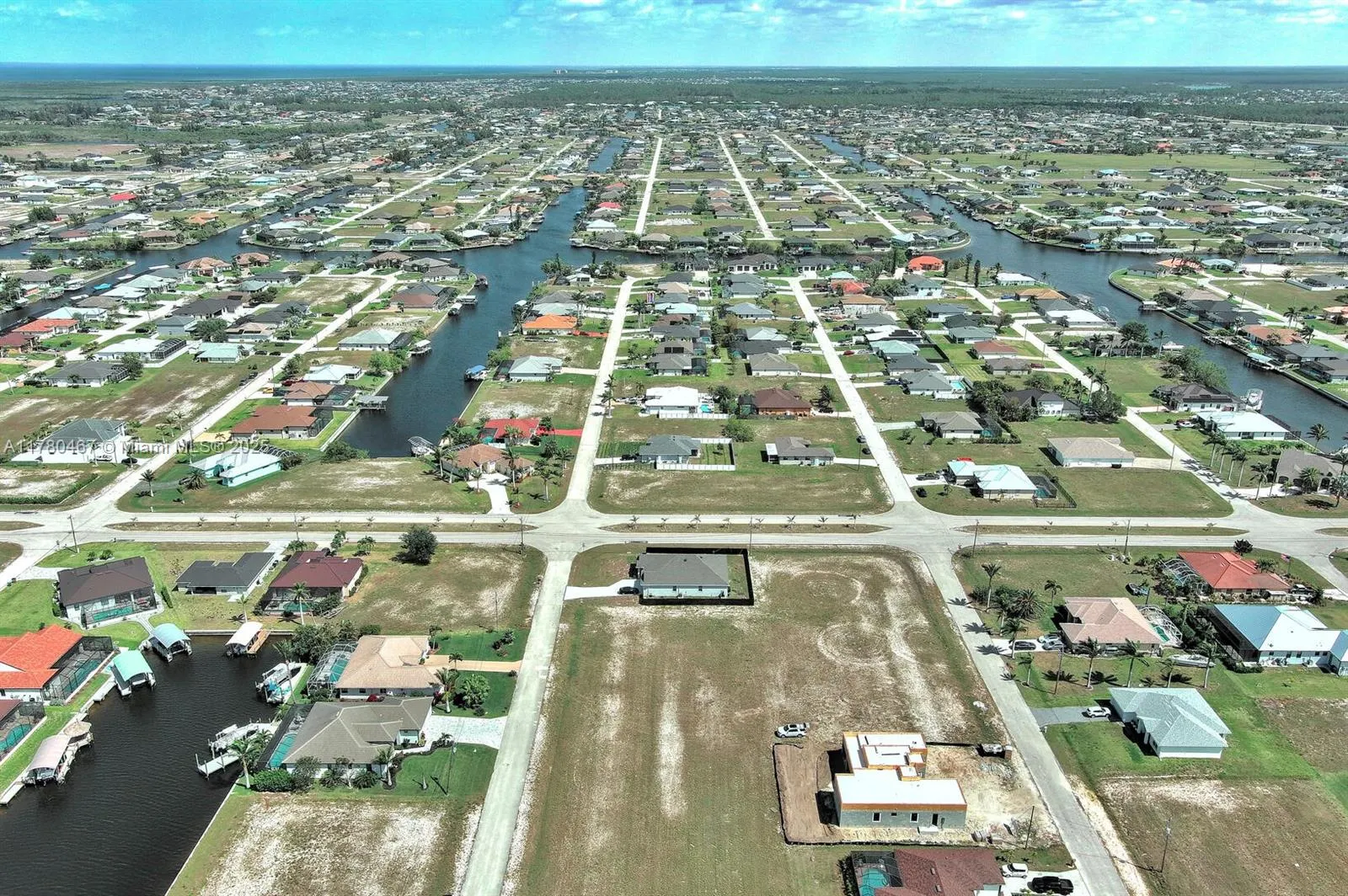 1037 NW 37TH PL