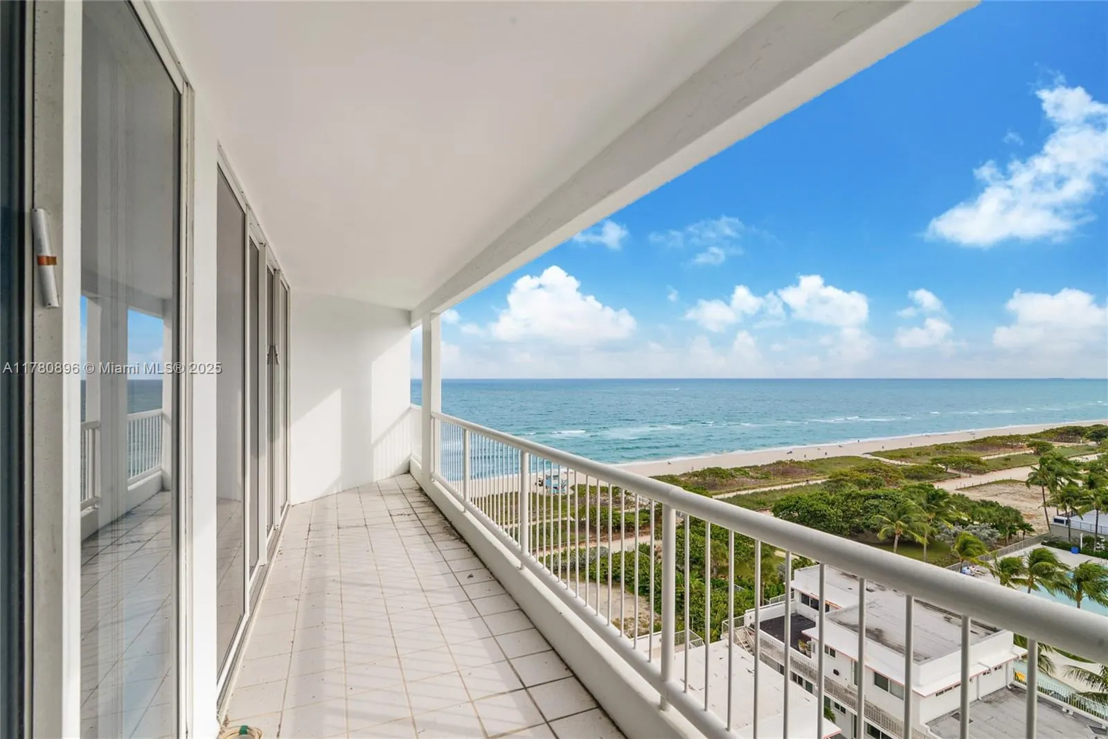 9341 Collins Ave, #903