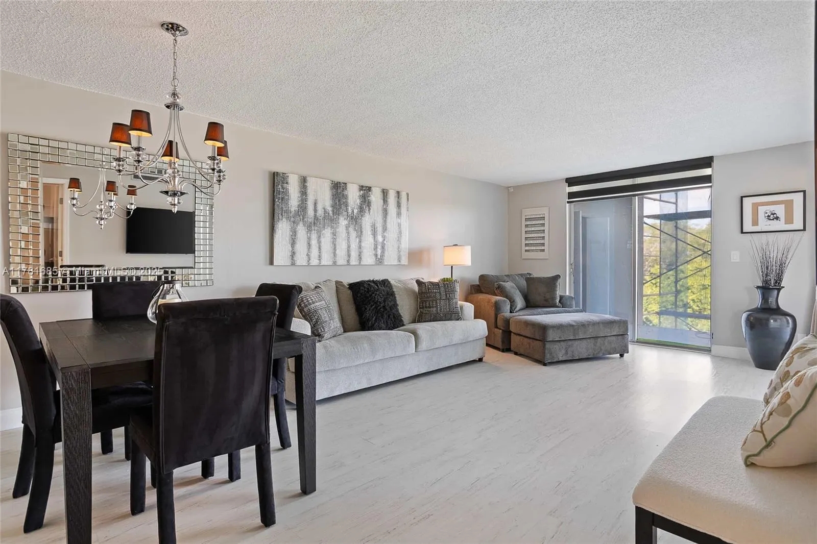 5201 NW 2nd Ave, #412