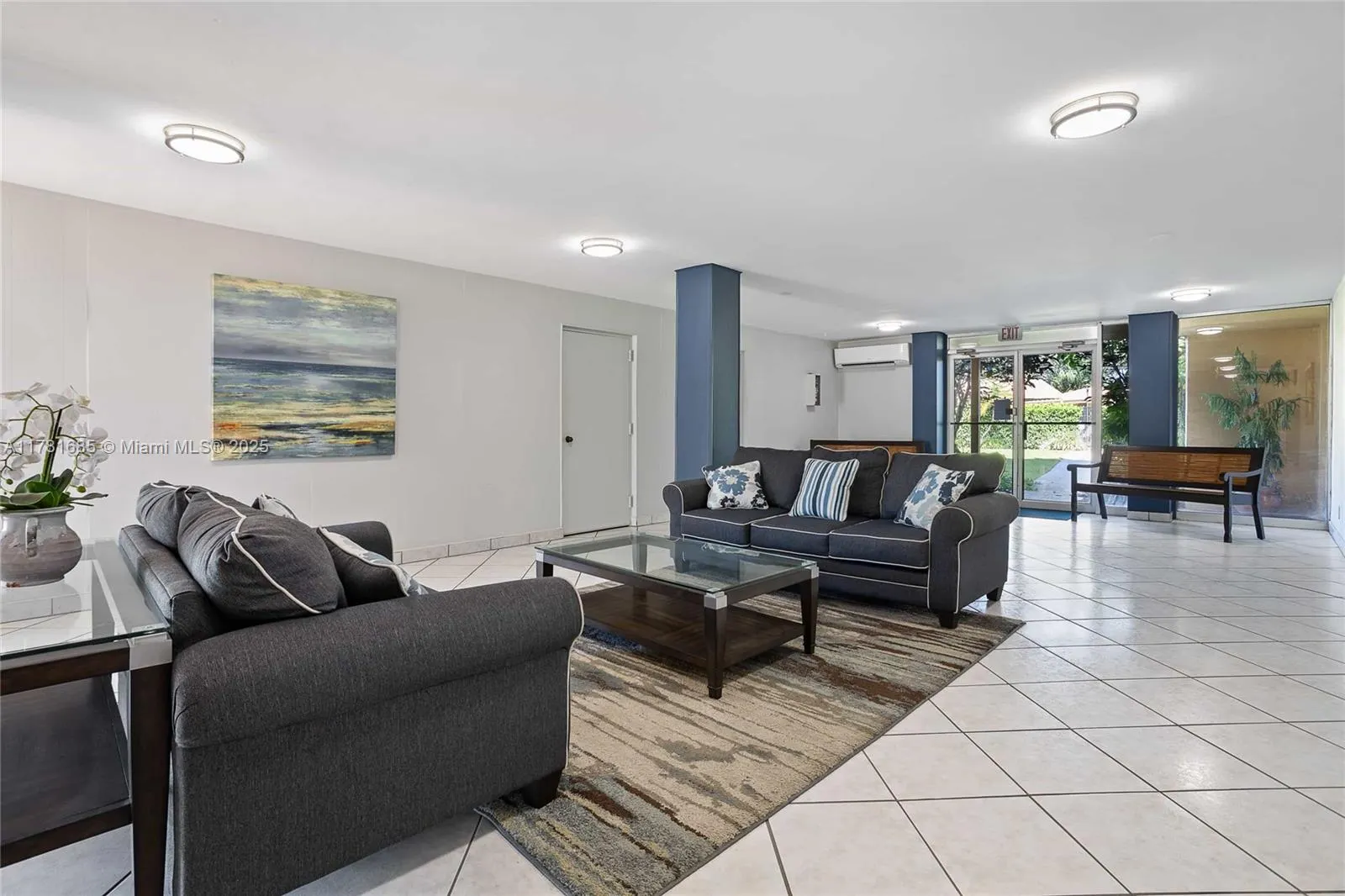 5201 NW 2nd Ave, #412