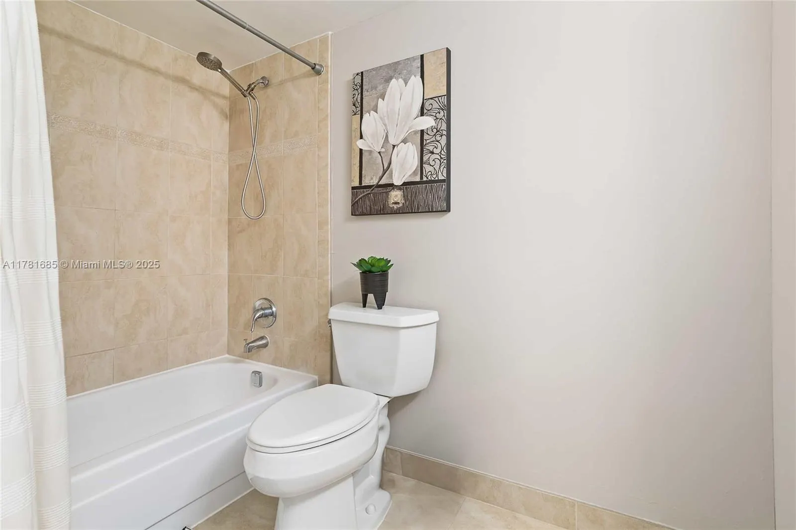 5201 NW 2nd Ave, #412