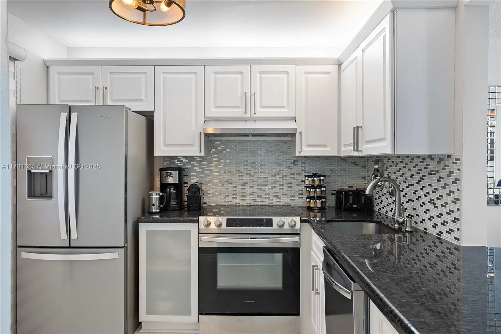 5201 NW 2nd Ave, #412