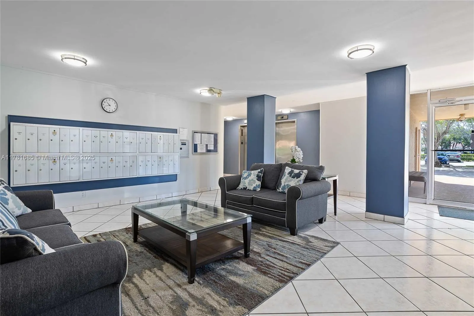 5201 NW 2nd Ave, #412