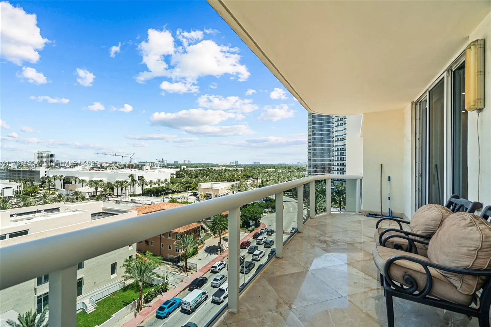 9559 Collins Ave, #S8-F