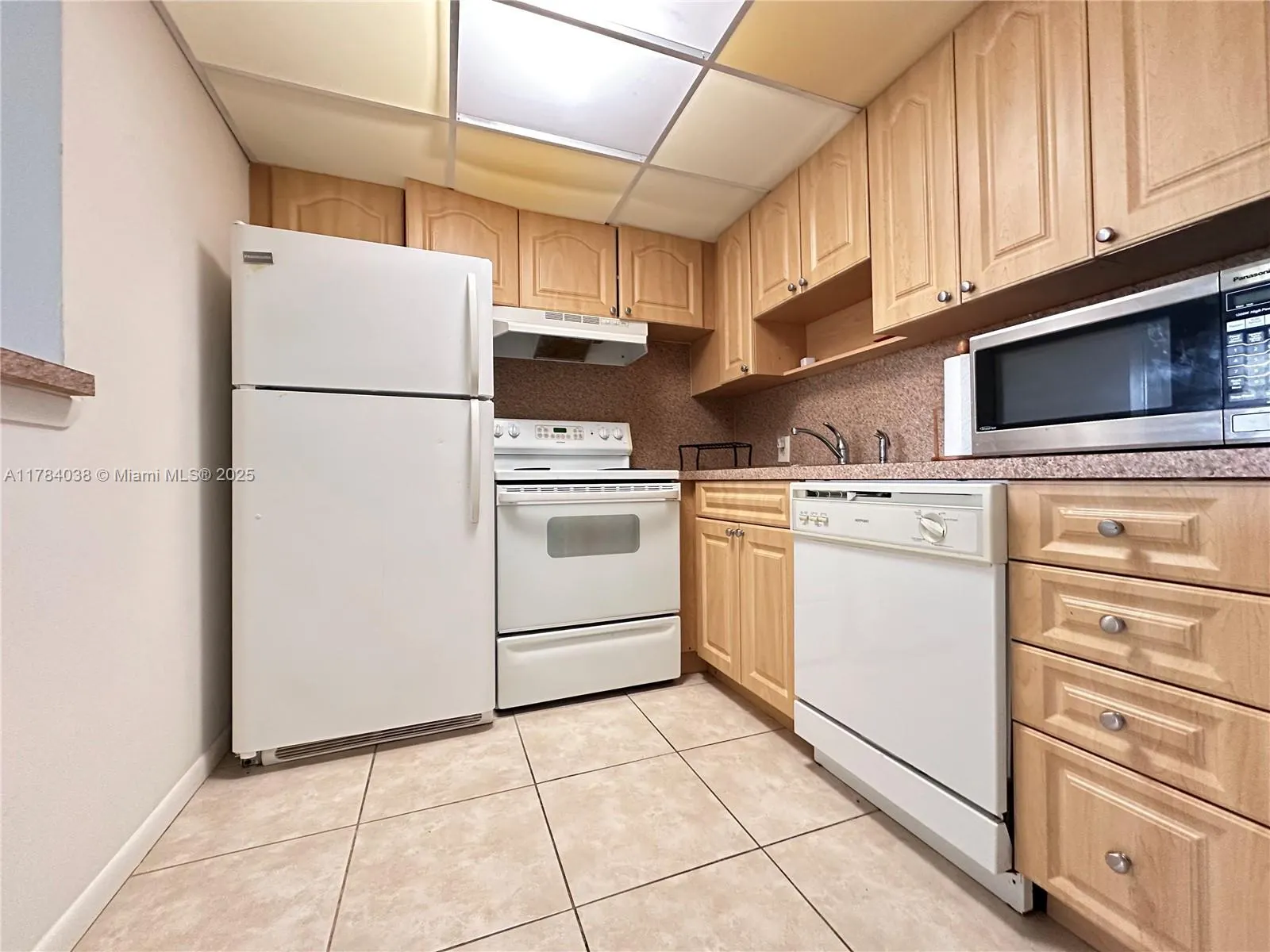 569 N Fanshaw  N, #569