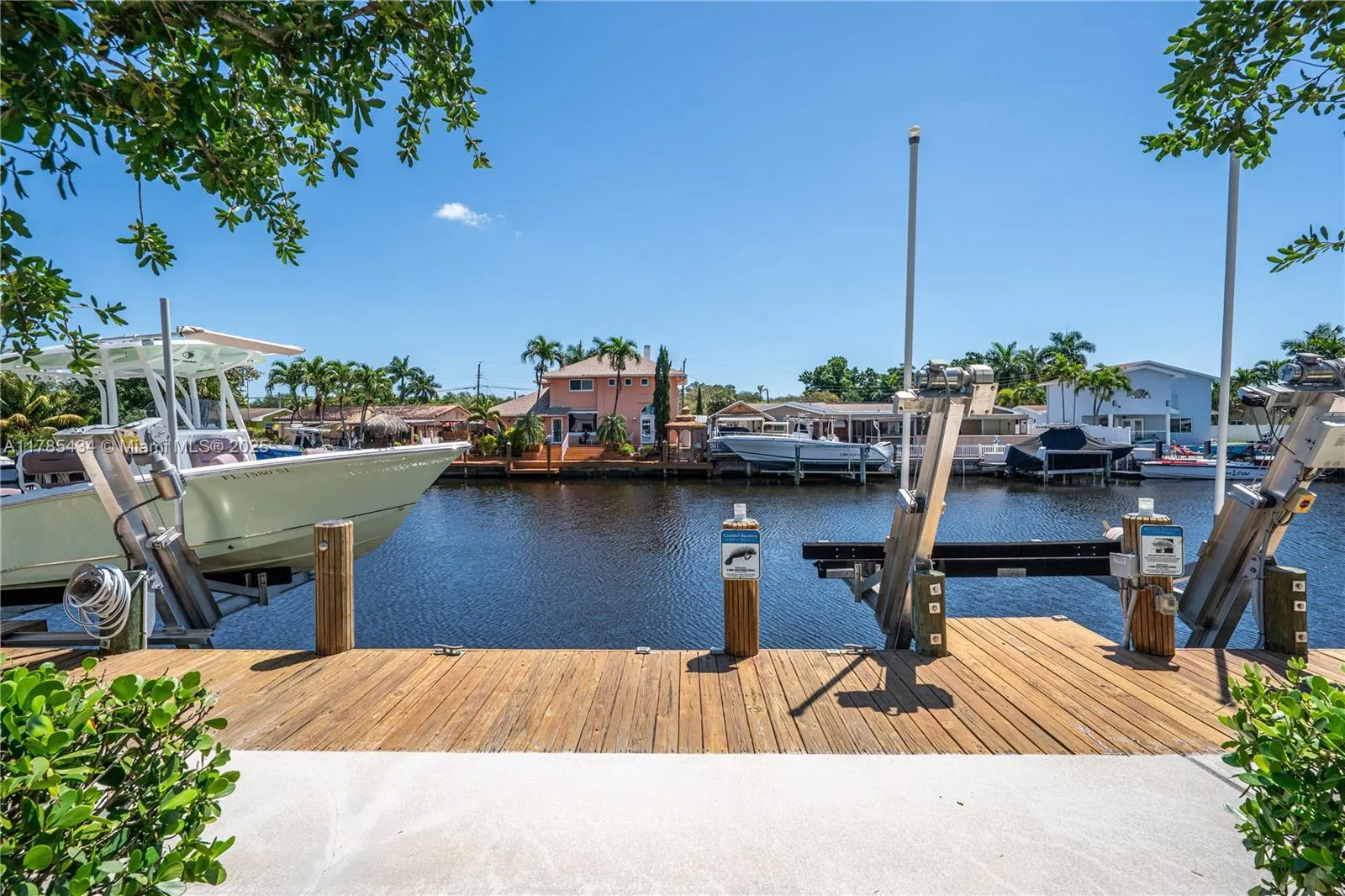 4538 S Aqua Bella Ln