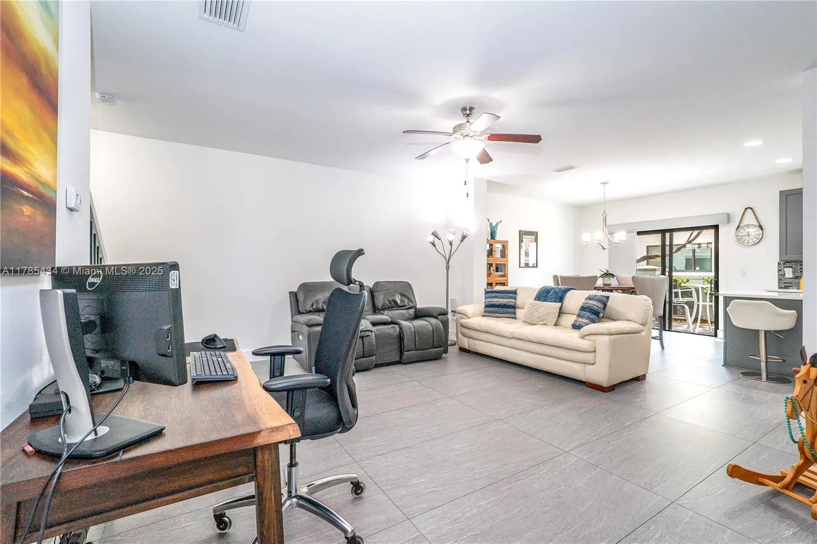 4538 S Aqua Bella Ln