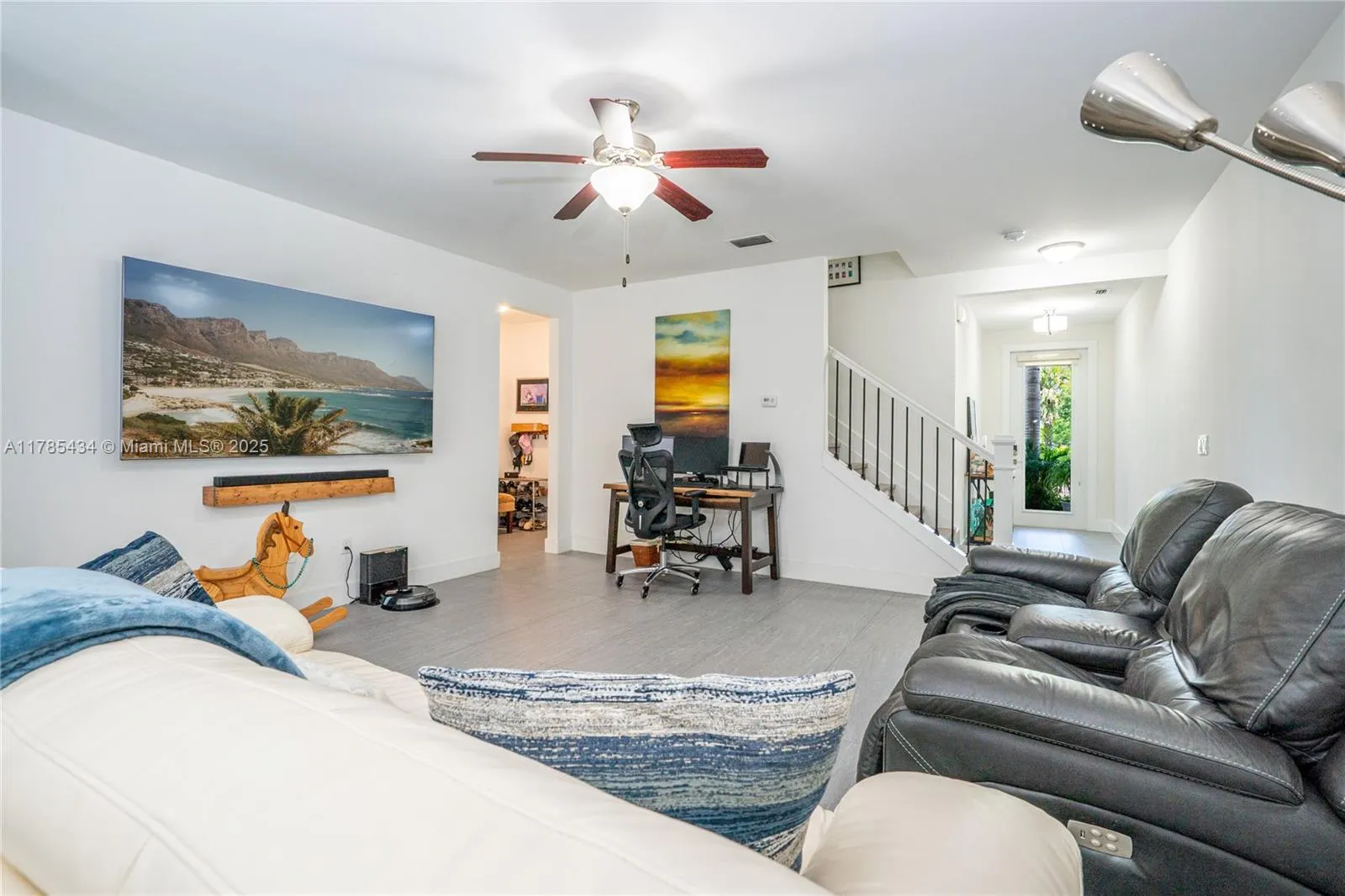 4538 S Aqua Bella Ln