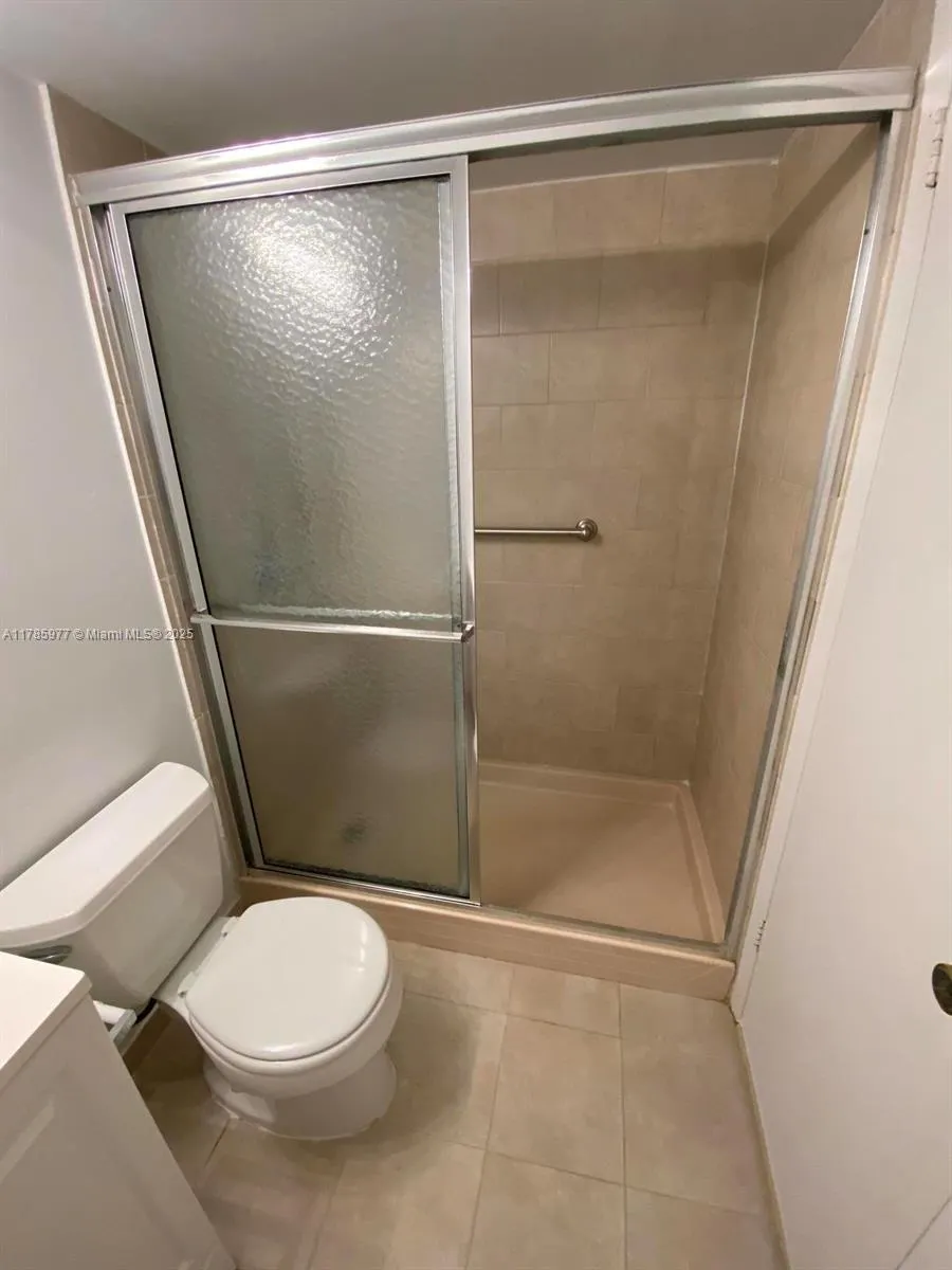 381 Fanshaw J, #381